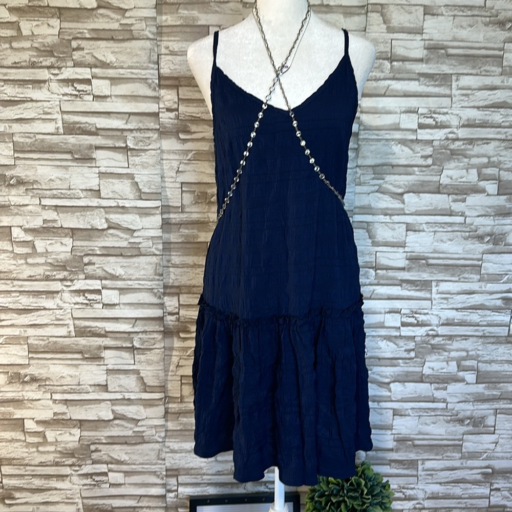 YOZY Textured Ruffle Hem Dress - Picture 5 of 11
